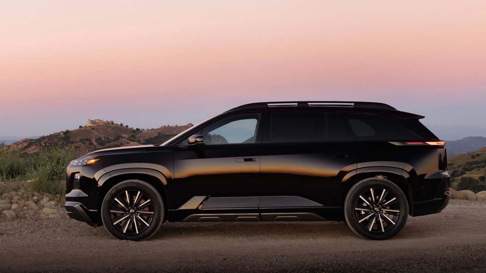 Αυτό είναι το νέο Subaru Getaway με 3 σειρές καθισμάτων και 426 άλογα